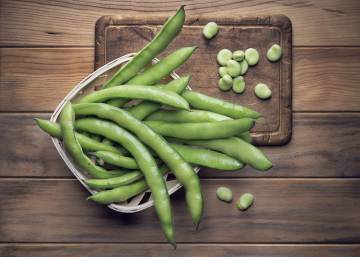 Grosor, color y sonido: lo que debes saber para comprar habas frescas