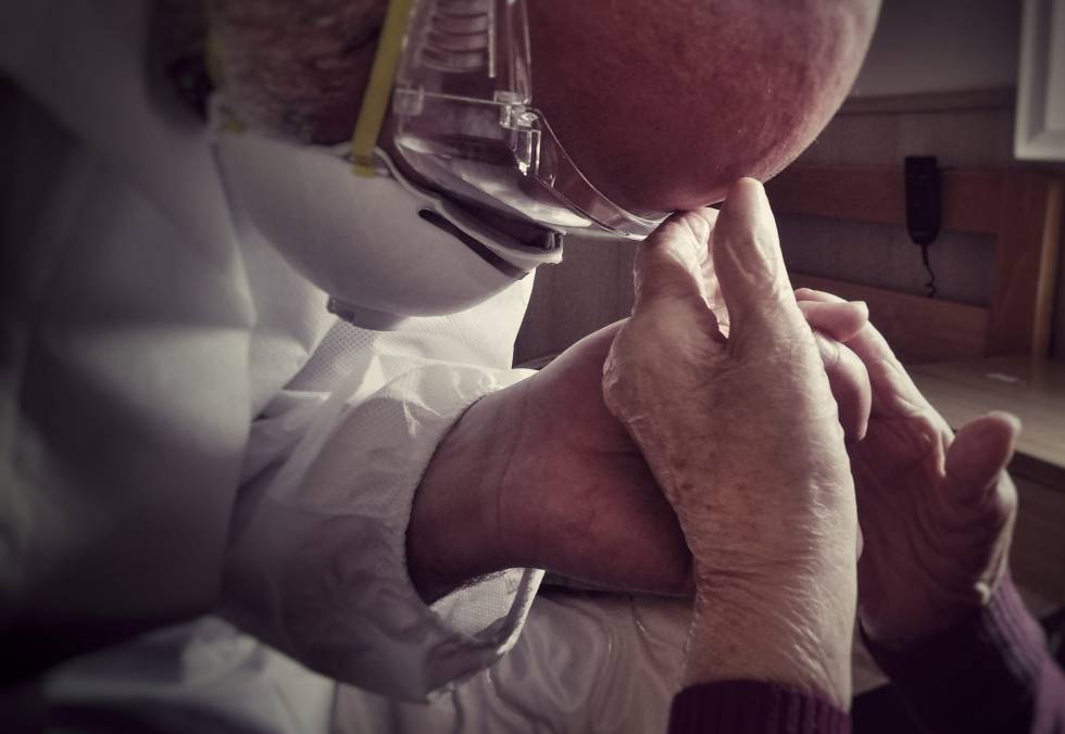 Uno de los usuarios de la residencia de mayores en la que trabaja Antonio Torres.