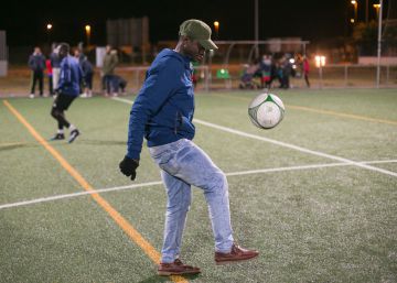 Cómo decide el fiscal si un inmigrante es menor o adulto