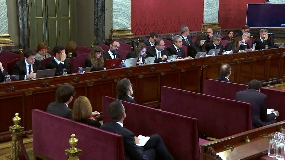 Vista general de la sala del Supremo durante una sesión del juicio del 'procés'.