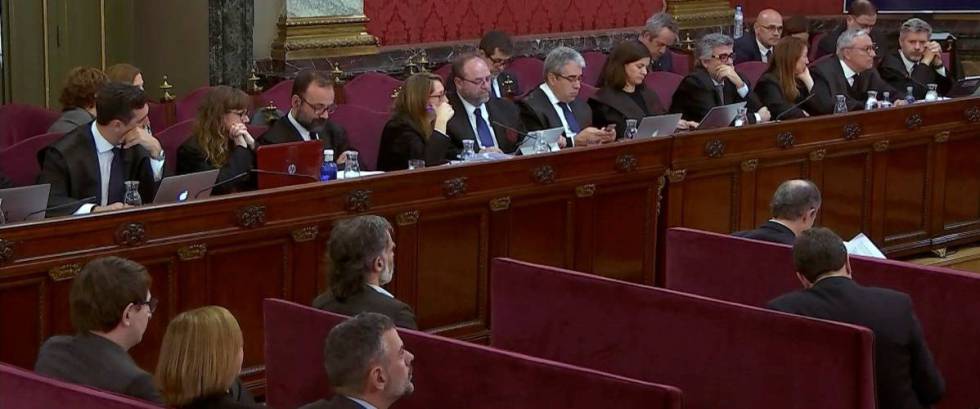 La Fiscalía despliega su arsenal en los alegatos finales