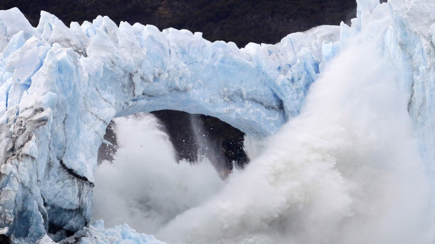 Ruptura El Glaciar Perito Moreno Se Rompe En Pleno Dia Y Ante 2 000 Personas Argentina El Pais