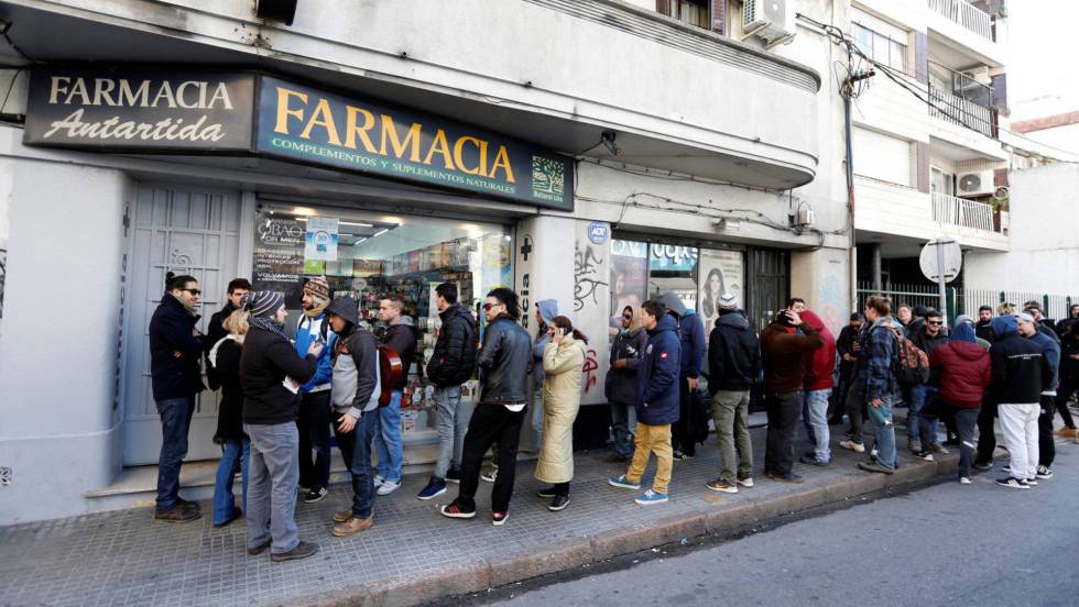 Uruguay: La venta en farmacias de la marihuana uruguaya se topa con los  bancos | Internacional | EL PAÍS