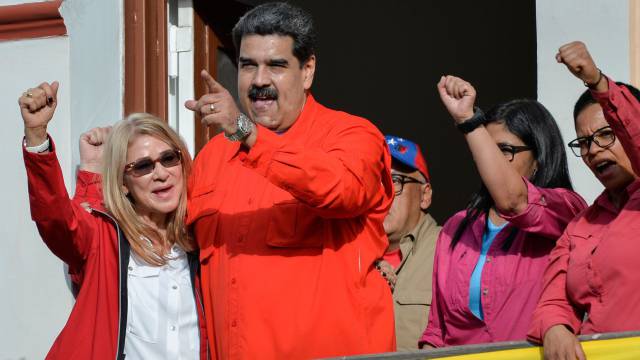 La cúpula militar de Venezuela cierra filas con Nicolás Maduro